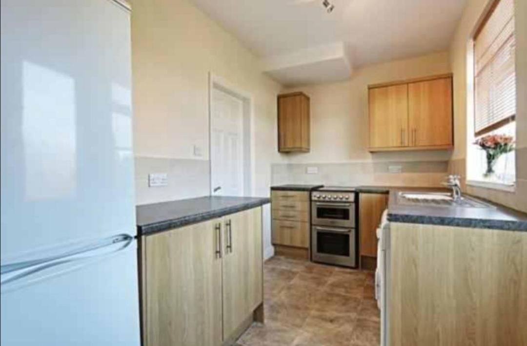 Entire Residential Property With Parking Kingston upon Hull Eksteriør billede